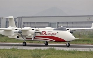 京东物流四川完成干支线低空物流测试飞行：国内大型吨级无人机货运新突破 !