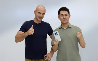 王腾宣布告别手机行业:友商发来邀约被他拒绝 尝试新赛道 ! 王腾宣布告别手机行业:友商发来邀约被他拒绝 尝试新赛道 !