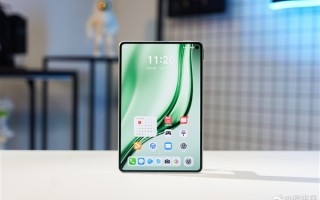 华为MatePad Mini真机对比iPad mini：屏幕碾压 不像一个时代的产物 !