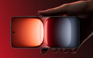 首发2K三星珠峰屏！iQOO 15预约量突破100万 !