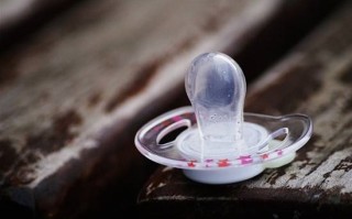 成人奶嘴开售爆火 触感就像人类皮肤：下单的几乎都是年轻女性 ！