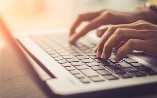 因和前公司打过官司 女子求职背调“亮黄灯”被拒录 !