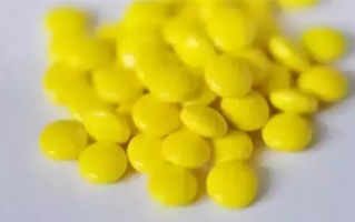 女子服用两年牛黄解毒片后砒霜中毒：脖子发黑蔓延至四肢 !