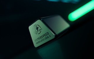 1999元 雷蛇旋风黑鲨V3专业版头戴耳机发布 无线也0延迟 !