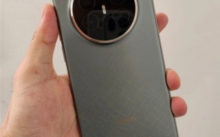 最薄Mate！华为Mate 70 Air真机现身：iPhone Air劲敌来了 !