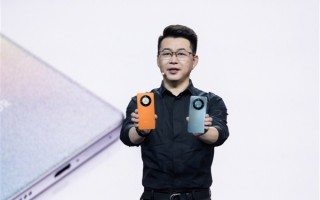 曝荣耀前中国区CMO姜海荣加入长安汽车：出任深蓝汽车CEO !