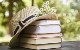 孩子考61分全家欢呼 爸爸否认摆拍 !