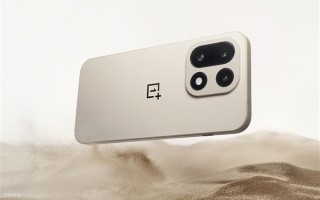 一加15首发最先进的手机屏幕：刷新9大世界纪录 ！