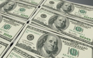 政府继续停摆！美国国债又创纪录 总额首次超过了38万亿美元：人均负债近80万元 !