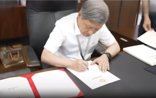 福耀科技大学首期本科50人集结完毕：王树国亲笔签署 ！