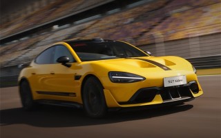 小米和SU7 Ultra车主共赴纽北：车主特别兴奋 被小米彻底打动了 ！