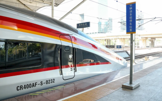 火车候补票只有中间B座吗 12306客服回应 !