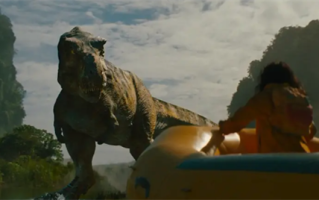 人类潜入恐龙禁地 《侏罗纪世界：重生》总票房破2亿 ！