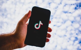 神似大S女生意外走红很困扰：不想这么多人关注我 !