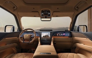 比亚迪售价超百万的豪华SUV！仰望U8L内饰官图公布：一深一浅 ！